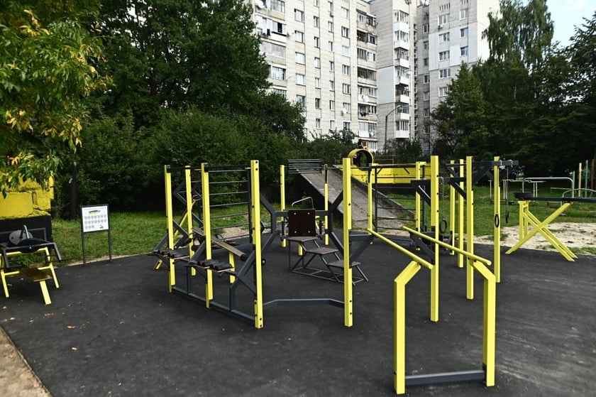 У Львові відкрили перший спортивний зал просто неба (ФОТО)