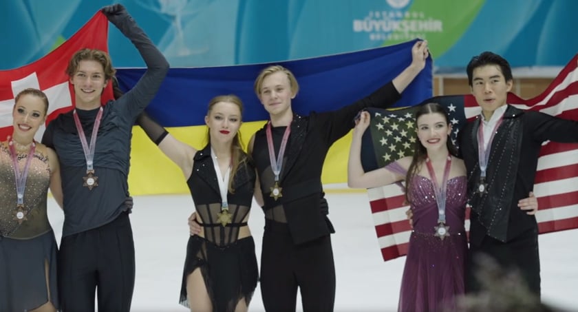 Україна вперше за 12 років виборола «золото» з фігурного катання (ВІДЕО)