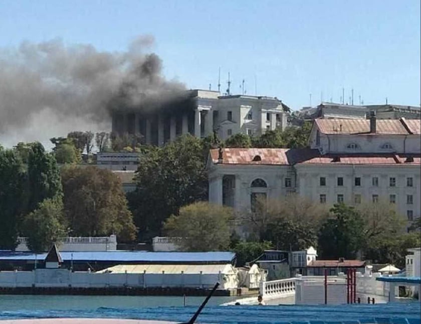 Командувач Повітряних Сил ЗСУ подякував льотчикам за удар по штабу Чорноморського флоту у Криму