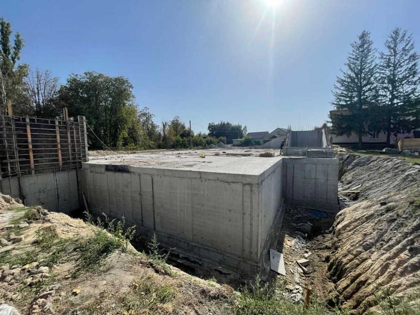 У ліцеї на Київщині будують укриття, де зможуть перебувати понад 600 учнів