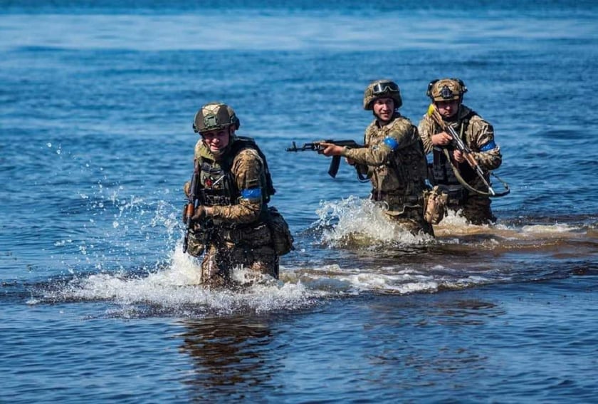РЕБ та артустановка: бійці ССО показали результати «полювання» на Запорізькому напрямку