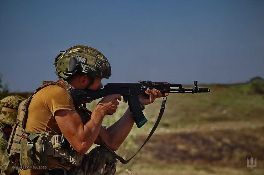 На Запоріжжі Сили оборони збили літак росіян Су-25 і знищили майже 100 одиниць ворожої техніки