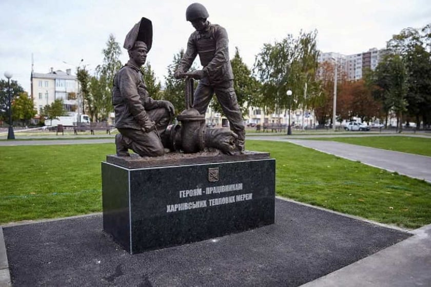 У Харкові відкрили пам’ятник тепловикам