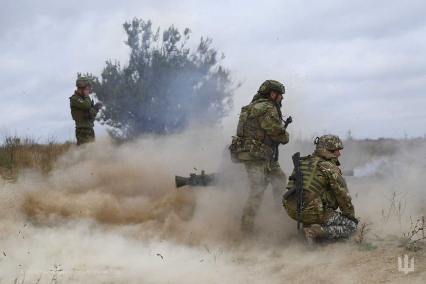 Воїни ССО скоригували вогонь HIMARS по ворожій аеророзвідці (ВІДЕО)