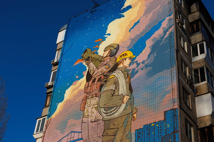 У Києві відкрили символічний мурал, присвячений силам ППО та енергетикам