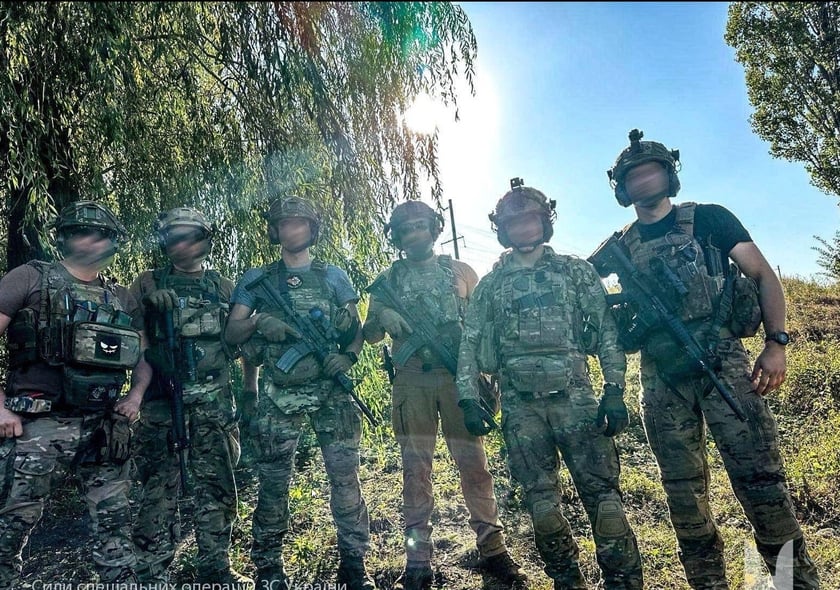 Спецпризначенці знищили систему РЕБ «Леер-2» на Донбасі (ВІДЕО)