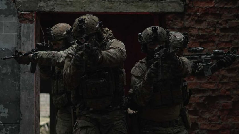 Бійці ССО скоригували вогонь HIMARS по ворожій станції РЕБ «Синиця» на Харківщині (ВІДЕО)