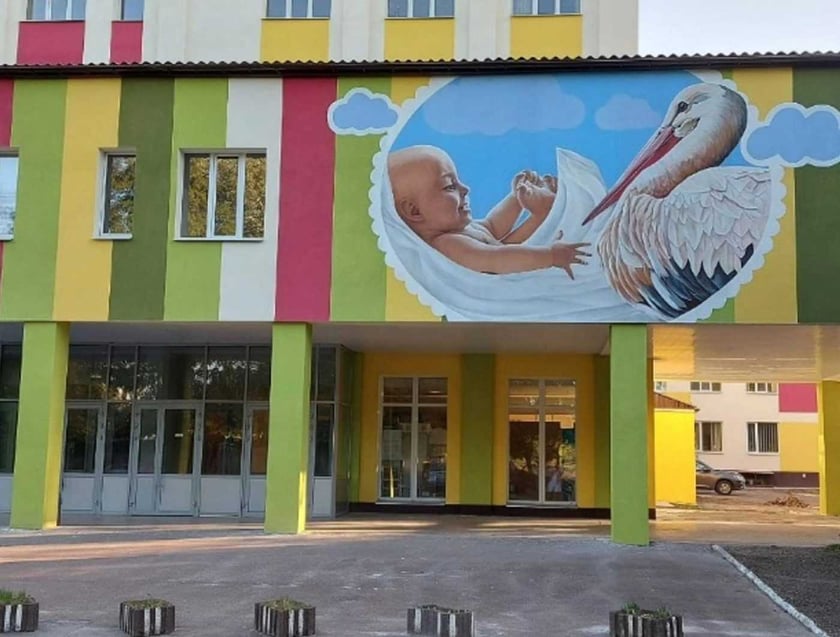 У Чернігові відновили пологовий будинок, пошкоджений під час війни