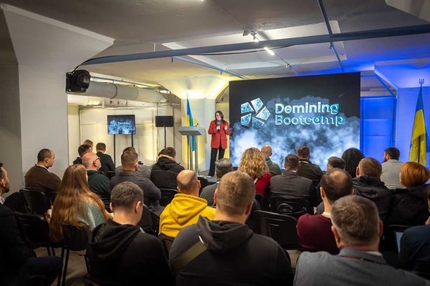 Перші 30 команд винахідників представили свої проєкти у сфері розмінування