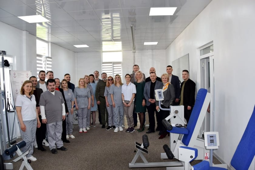 У містечку на Буковині відкрили сучасний реабілітаційний центр – фото