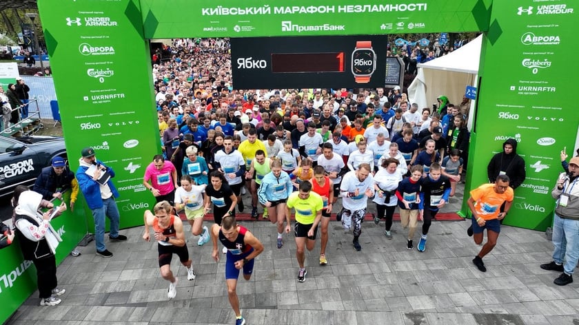 10 тисяч учасників і 10 мільйонів гривень: в Україні пройшов масштабний марафон (ФОТО)