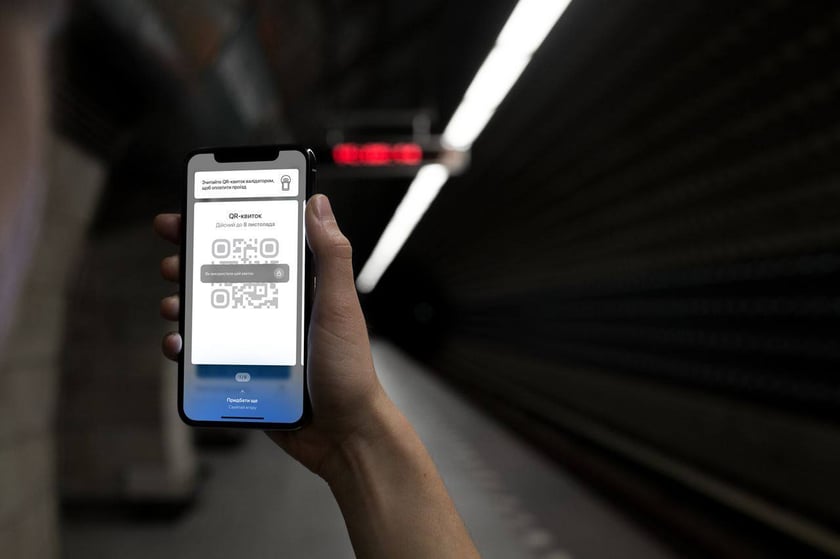 У «Київ Цифровий» запустили опитування про комфорт літніх майданчиків біля кафе