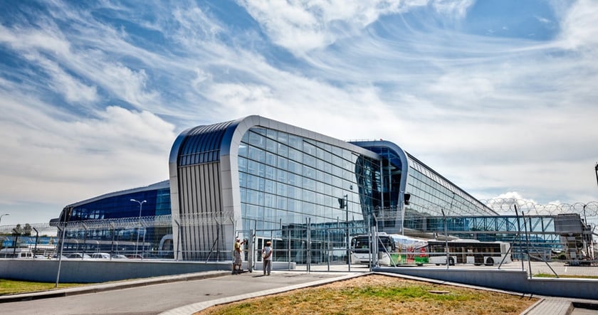 Україна планує відкрити декілька аеропортів у 2025-му році