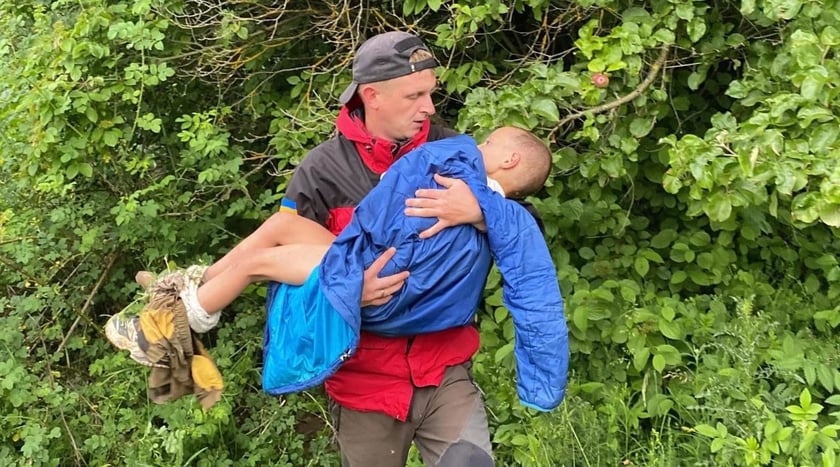 Рятувальники знайшли п’ятирічного Кирила, якого шукали в лісі понад три доби (ВІДЕО)