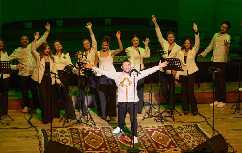 «Гомін» виконав «Щедрик» на сцені Salle Gaveau в Парижі