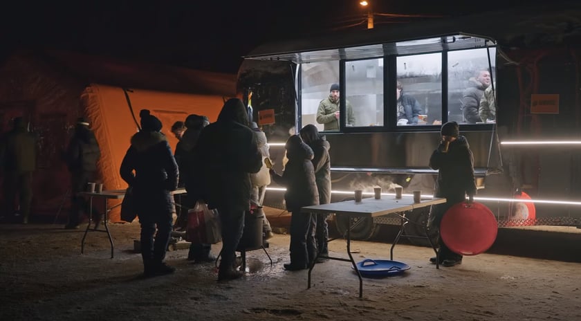 Ветерани ЗСУ відкрили стаціонарний пункт обігріву в Києві (ВІДЕО)