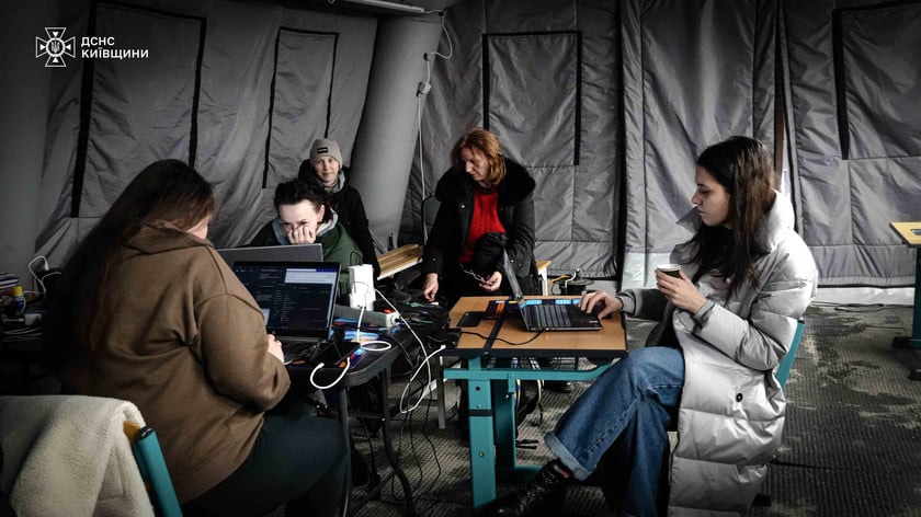 «Більшість українців залишаються вдома, попри енергетичну кризу та холодну зиму», — з дослідження Gradus