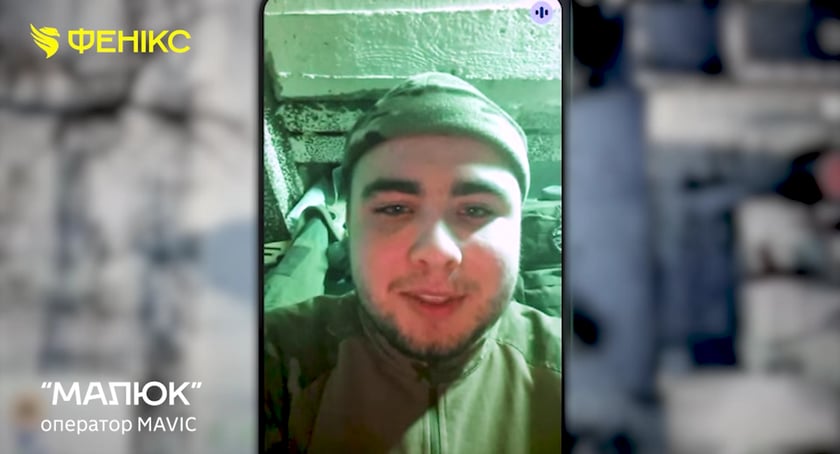 19-річний захисник за допомогою дрона передав їжу літній жінці в сірій зоні (ВІДЕО)