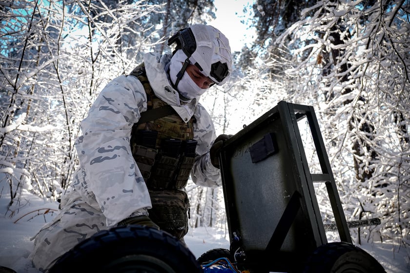 Партнери України зібрали понад 20 млн грн на роботизовані платформи