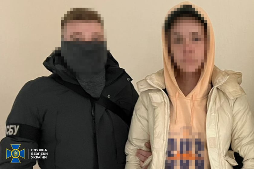 СБУ викрила агентів рф із Одещини, які реєстрували Starlink для окупантів