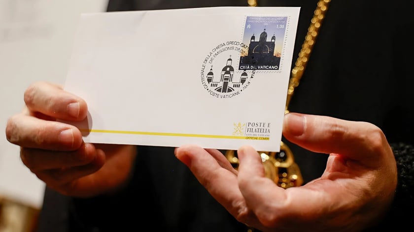 У Ватикані презентували поштову марку на честь українських католиків