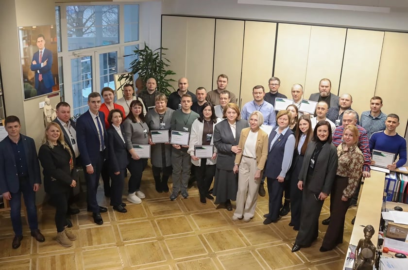 Громади з різних регіонів України отримають 2,5 млн євро на будівництво сонячних електростанцій