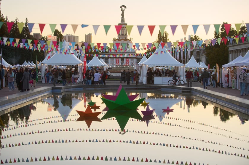 «Книжкова країна» тепер «Кольорова»: яким буде найбільший книжковий фестиваль навесні 