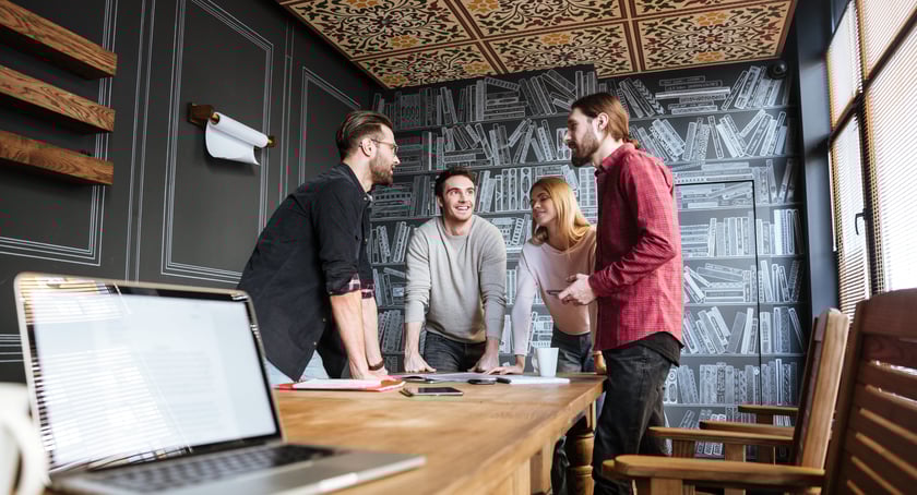 УМФ запускає програми для молоді з грантами до 500 тисяч гривень