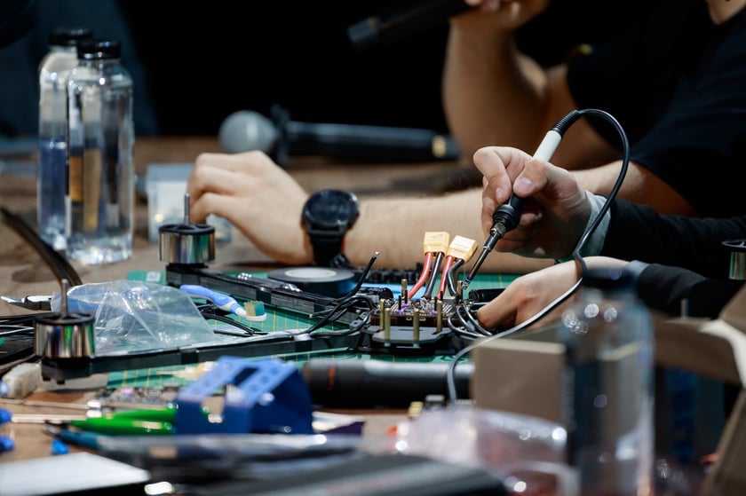 Україна з НАТО запустила конкурс, у якому на оборонні розробки можна отримати до €1 млн