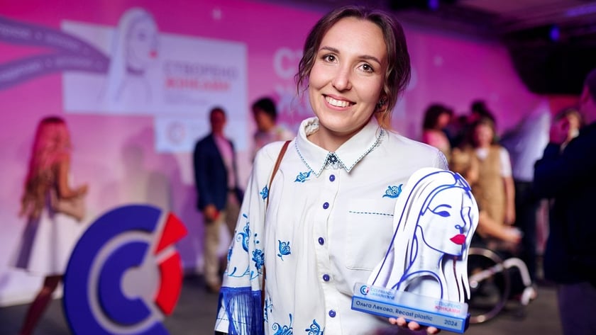 Українські підприємиці можуть отримати до 200 000 грн від Премії «Створено жінками»: як узяти участь