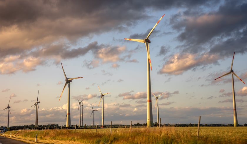 Уряд скасував графіки відключень для ліній із власною генерацією