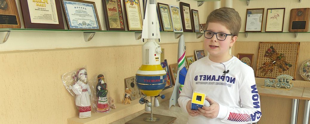 Український школяр розробив макет корабля для прибирання космічного сміття
