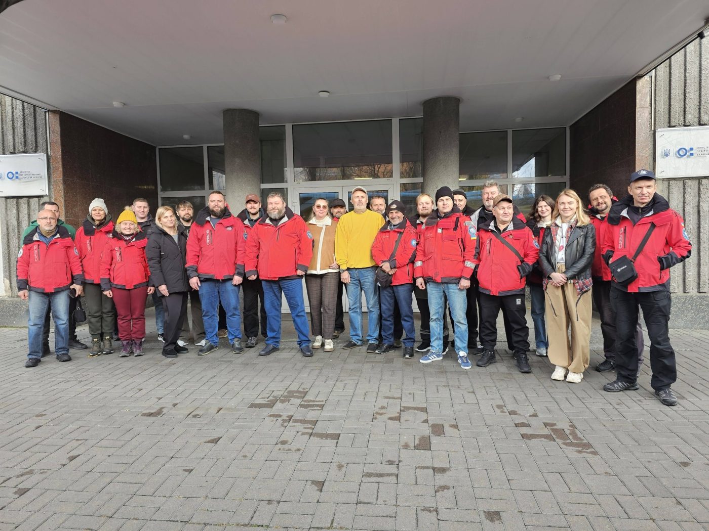 Українська сезонна команда для досліджень Антарктиди